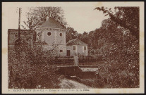 SAINT-VRAIN.- Château de l'Epine : Ecluse et chute d'eau de la Juine [1920-1930]. 