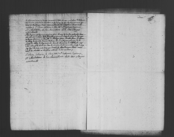 CORBEIL. Paroisse SAINT-NICOLAS. - Baptêmes : registre paroissial (1566-1578). [Nota bene : S. (1579), un feuillet en dernière page, relié à l'envers].
CORBEIL. Prieuré de SAINT-JEAN-EN-L'ISLE. - Baptêmes, mariages, sépultures : registre paroissial (1640-1752). [Lacunes : baptêmes (1641-1644, 1646, 1648, 1651-1652, 1654-1655, 1657-1658, 1660-1662, 1664, 1666, 1668, 1670, 1673, 1677-1678, 1681-1684, 1689-1691, 1693-1694, 1698, 1700-1702, 1704-1705, 1707, 1709-1710, 1713-1716, 1721, 1725, 1727-1728, 1730-1731, 1733, 1735-1738, 1740, 1742-1747, 1749, 1751-1752) ; mariages (1641-1650, 1655-1657, 1660-1661, 1663-1675, 1677-1685, 1687-1688, 1690, 1692-1694, 1697, 1699-1700, 1702, 1704-1706, 1708-1709, 1712, 1714, 1717-1718, 1720-1721, 1723, 1725-1726, 1731, 1735-1739, 1741, 1744-1749, 1751-1752) ; sépultures (1640-1668, 1670-1672, 1675-1776, 1678-1683, 1690, 1692-1693, 1696-1697, 1700, 1703-1705, 1707-1708, 1711, 1714, 1716-1718, 1720-1721, 1724-1725, 1729-1730, 1735-1736, 1740-1741, 1744-1746, 1751). Nota bene : M. (1651-1686), B.M.S. (1732-1752), S. (1673-1685), en fin de registre. Registre écrit dans les deux sens].
CORBEIL. Couvent des RECOLLETS. - Sépultures : registre paroissial (1737-1785). [Lacunes : sépultures (1738-1749, 1753-1757, 1759, 1761, 1764-1779, 1781-1783)].
CORBEIL. Congrégations de NOTRE-DAME. - Sépultures : registre paroissial (1751-1792). [Lacunes : sépultures (1762, 1790-1791)]. 