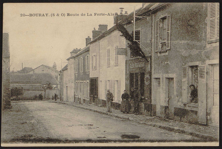 Bouray-sur-Juine.- Route de La Ferté-Alais (août 1919). 