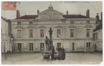 LONGJUMEAU. - La mairie et le monument d'Adolphe Adam. CLC, 16 lignes, 10 c, ad., coloriée. 