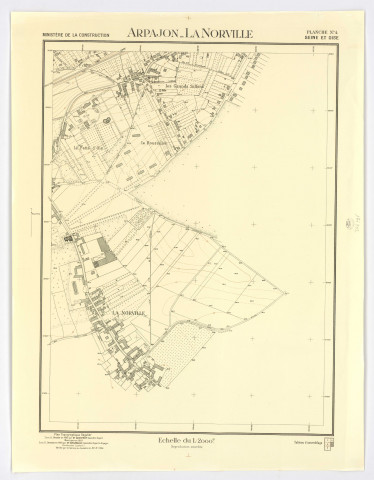 Plan topographique régulier d'ARPAJON - LA NORVILLE. - Zone A, dressée en 1945 par M. GEOFFROY, géomètre-expert, mise à jour en 1963 ; zone B, dressée en 1963 par M. ANGENIEUX, géomètre-expert, vérifié par le Service du Cadastre, feuille 4, Ministère de la Construction, 1964. Ech. 1/2.000. N et B. Dim. 0,80 x 0,61. 