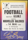 EVRY. - Football. Match : ASME contre Nouvelles Galeries, Stade des bords de Seine, 14 mai 1990. 