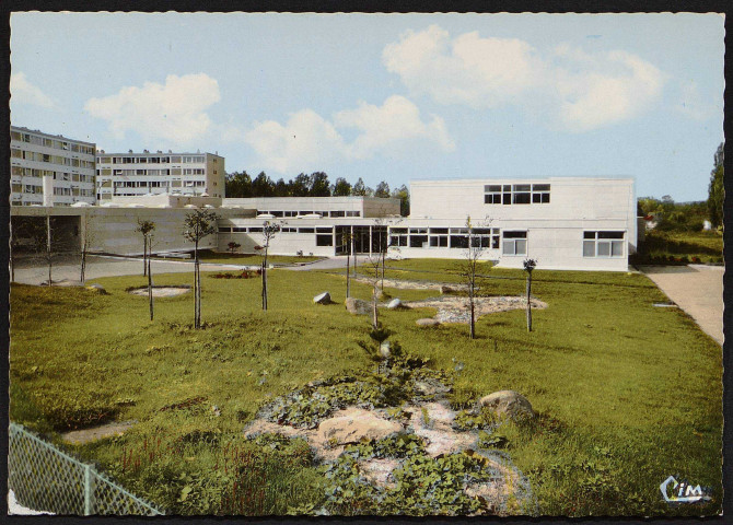 Ballancourt-sur-Essonne.- Le lycée du Saussaye [1960-1975]. 